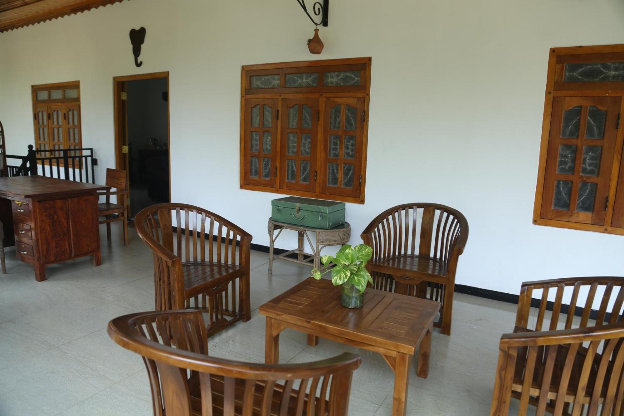 Rose Fort Homestay Джафна Екстер'єр фото