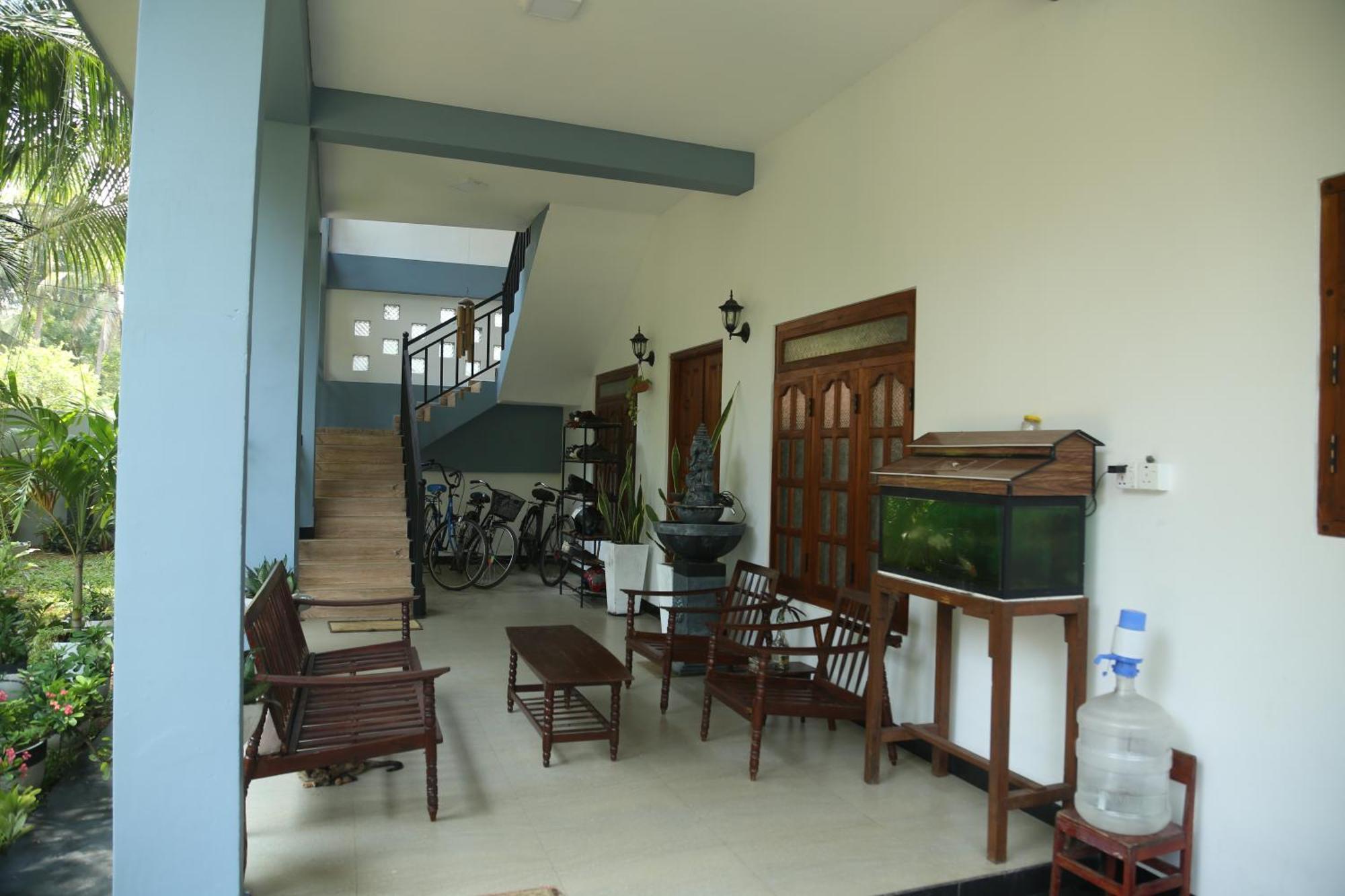 Rose Fort Homestay Джафна Екстер'єр фото