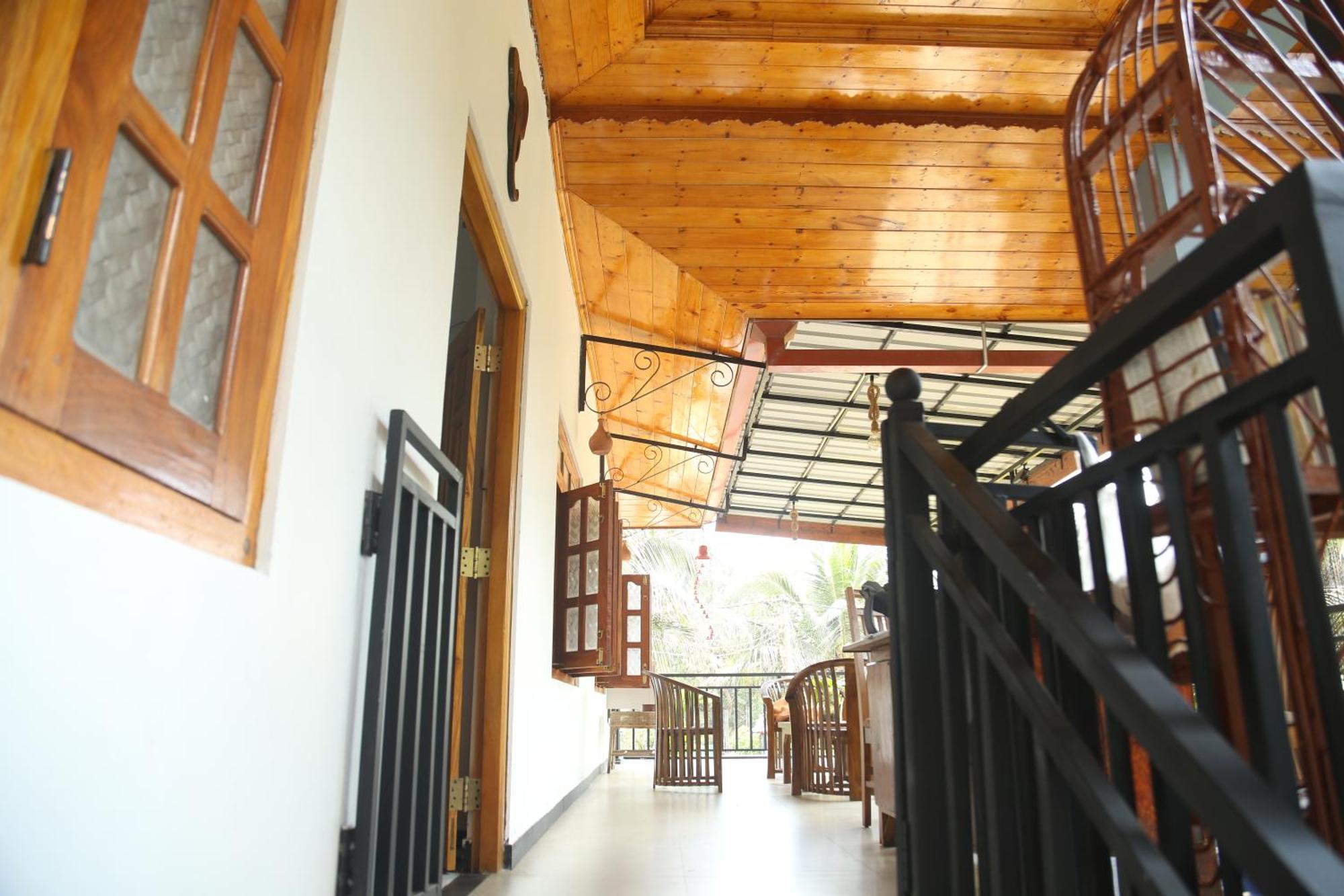 Rose Fort Homestay Джафна Екстер'єр фото